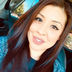 Meet your Posher, Evelinda